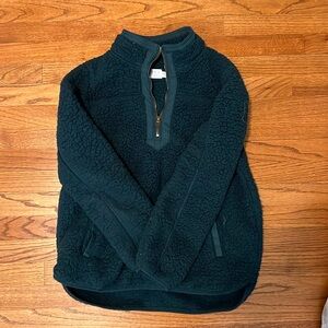 dark green fluffy quarter zip